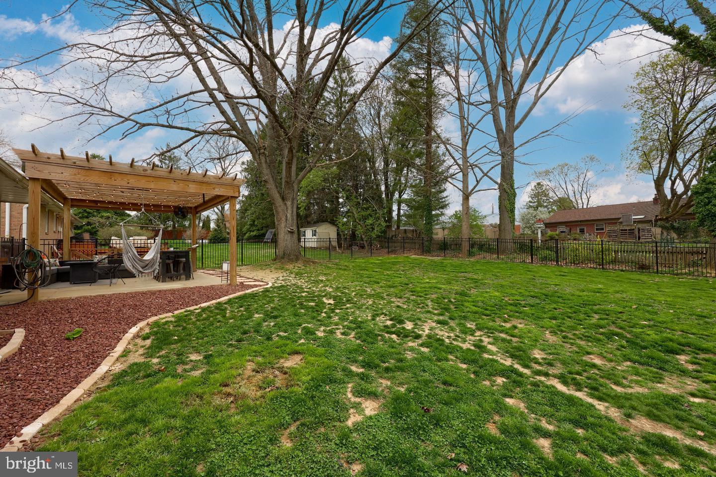 531 Lexington Road Lancaster, PA 17603 - Photo 5 of 32 Gallery Image 5