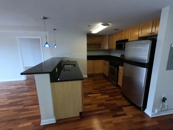 $4,250 | 700 1st Street, Unit 5G, Hoboken, NJ 07030