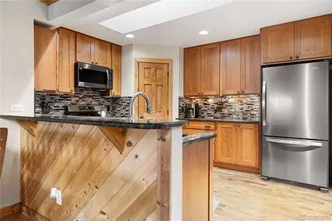 $900,000 | 6773 Snowshoe Trail, Evergreen, CO 80439