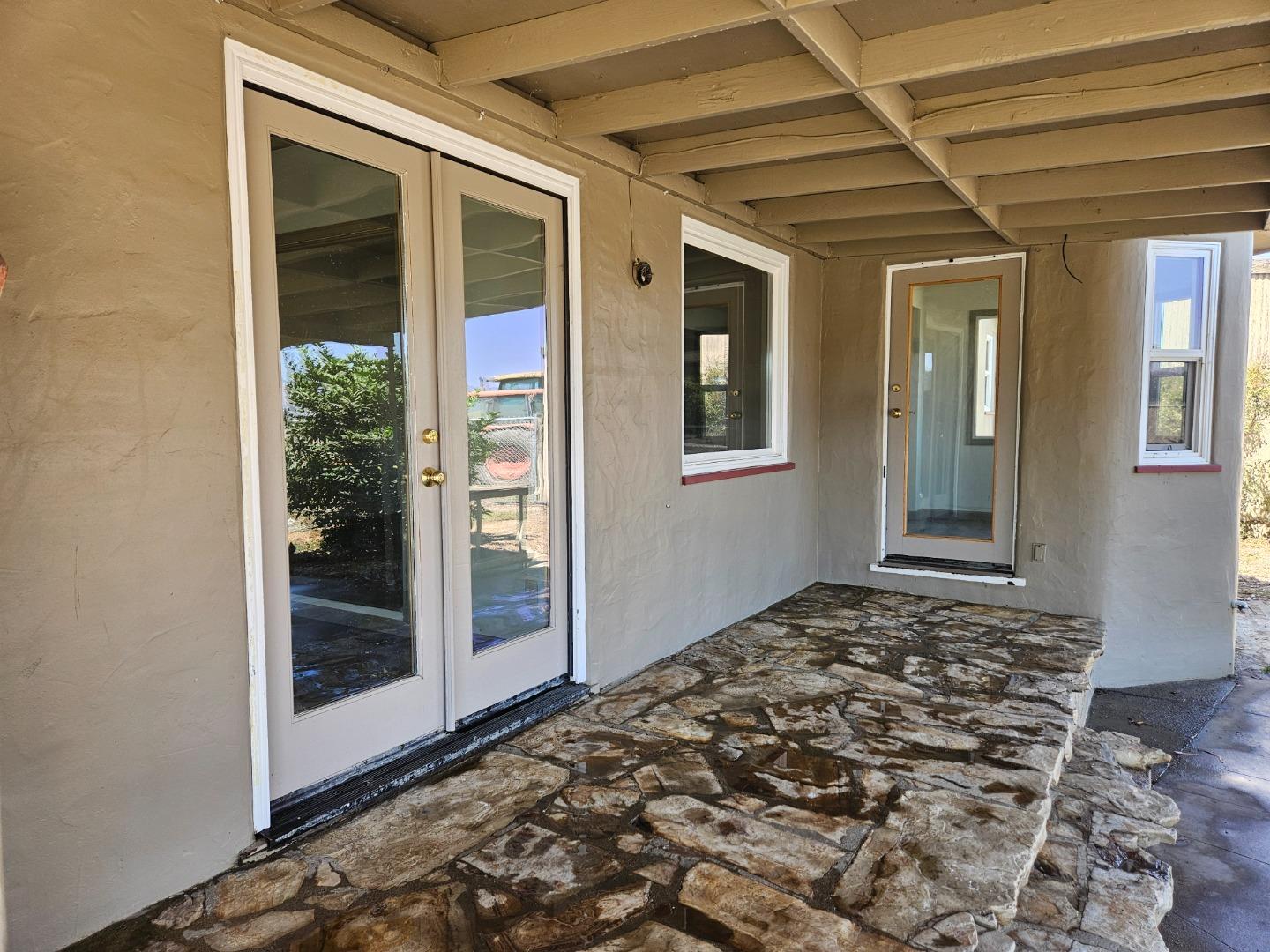 120 Trafton Road Watsonville, CA 95076 - Photo 16 of 43 a front view of a house