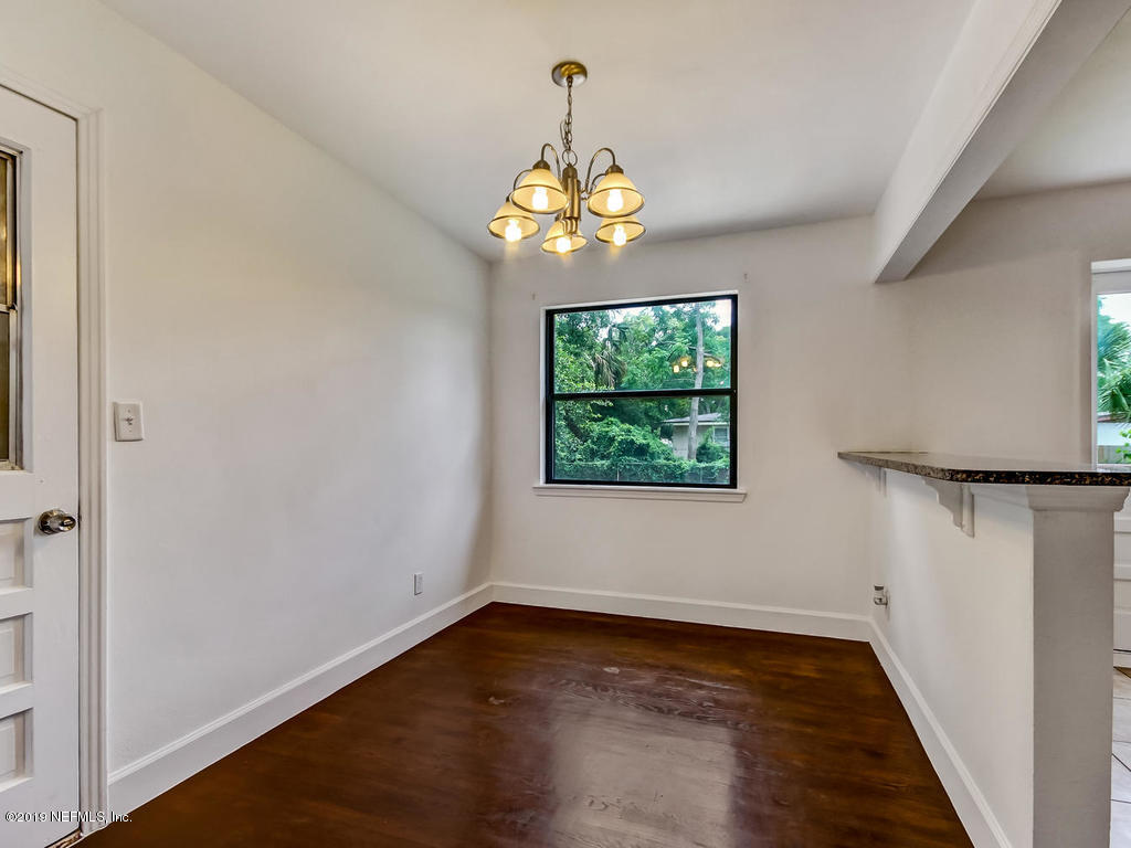 7138 May Apple Road Jacksonville, FL 32211 - Photo 12 of 32 Dinning Room/Breakfast Bar