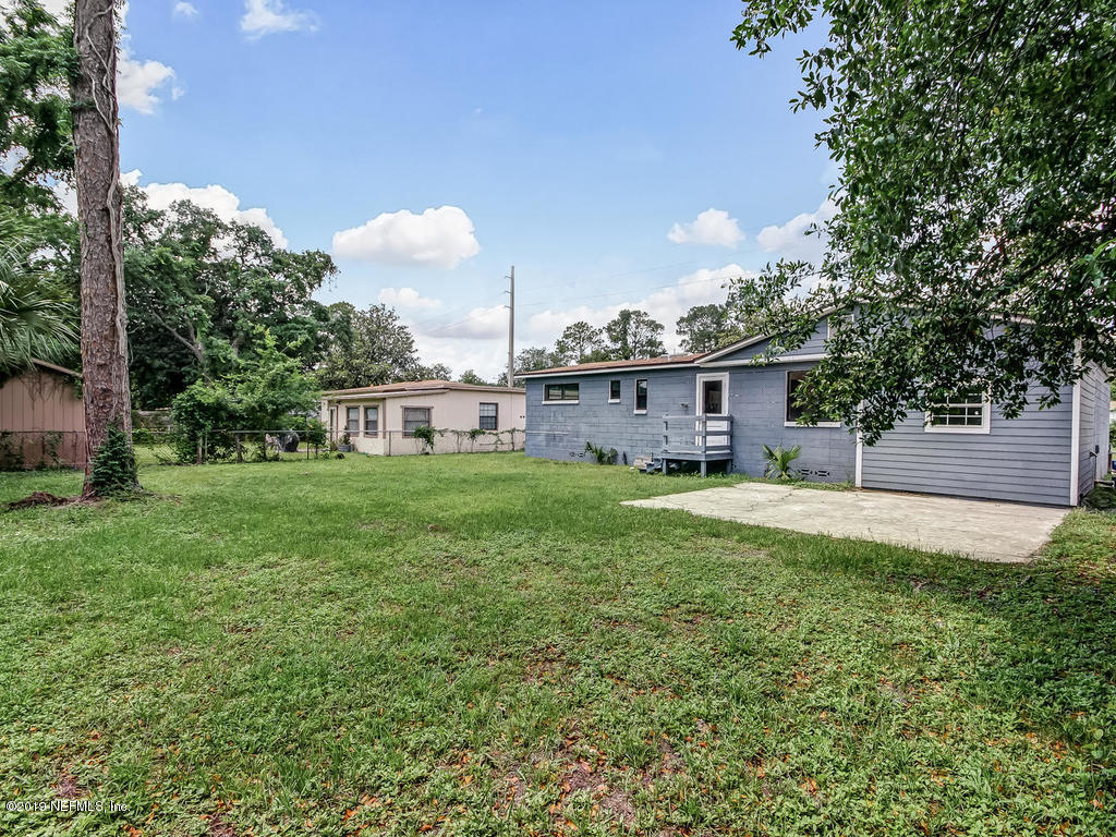 7138 May Apple Road Jacksonville, FL 32211 - Photo 28 of 32 Backyard