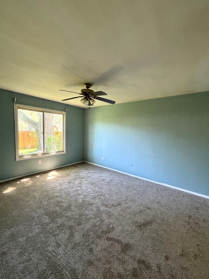 23 Ingleshire Road Montgomery, IL 60538 - Photo 9 of 12 Gallery Image 9