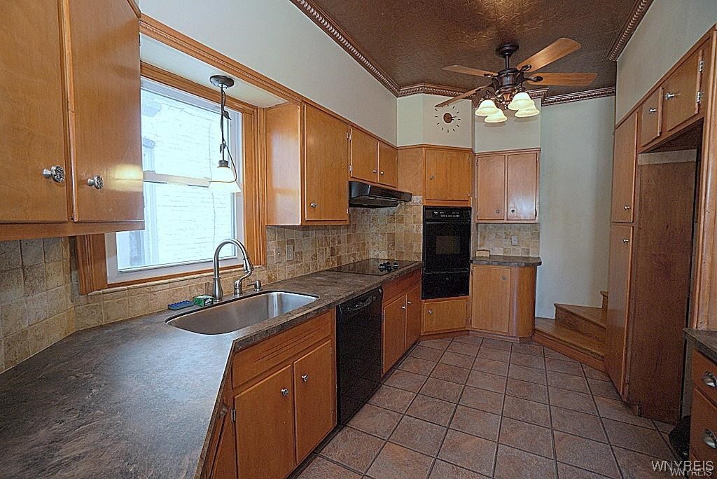 655 Prospect Avenue Buffalo, NY 14213 - Photo 15 of 36