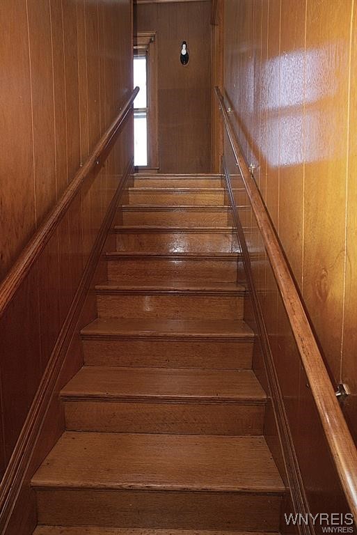 655 Prospect Avenue Buffalo, NY 14213 - Photo 18 of 36