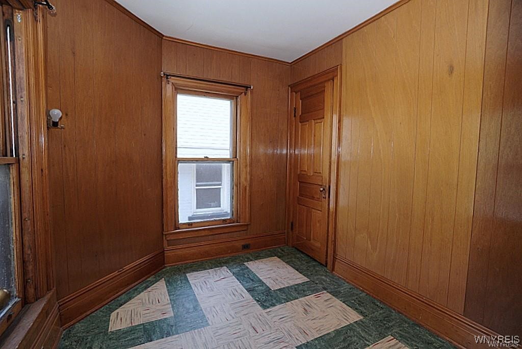 655 Prospect Avenue Buffalo, NY 14213 - Photo 19 of 36