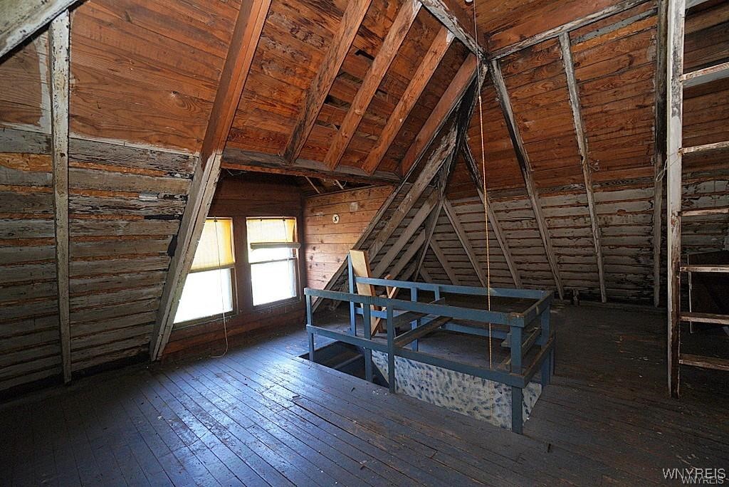 655 Prospect Avenue Buffalo, NY 14213 - Photo 30 of 36