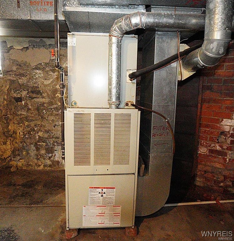 655 Prospect Avenue Buffalo, NY 14213 - Photo 32 of 36