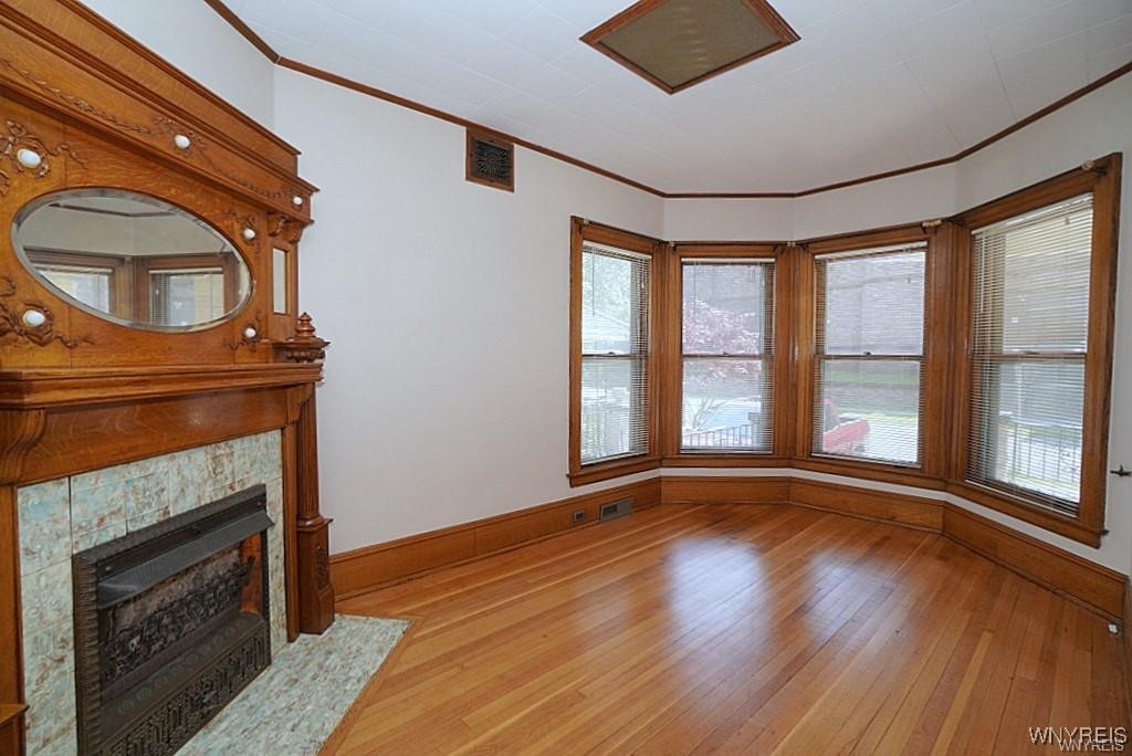 655 Prospect Avenue Buffalo, NY 14213 - Photo 5 of 36