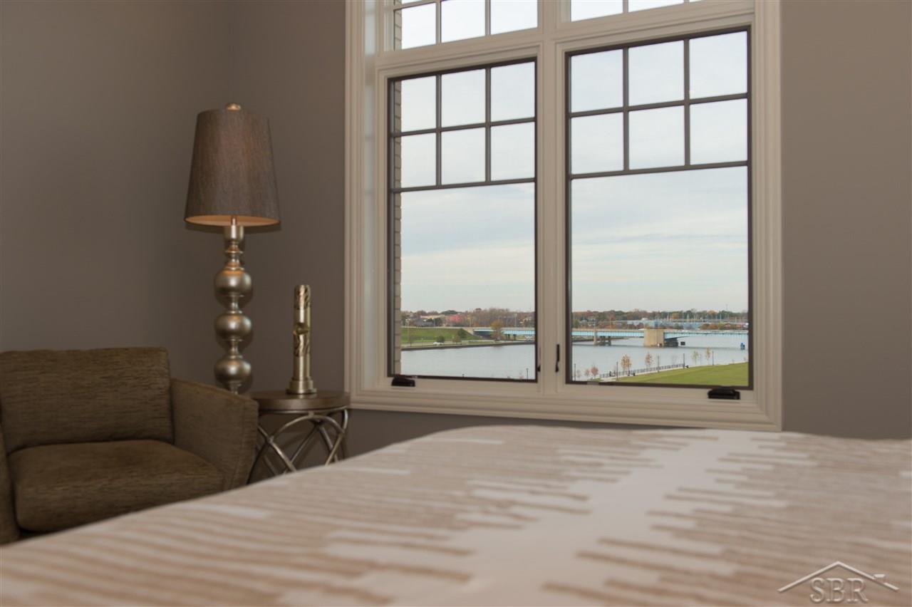 9 East Main Street, Unit 404 Bay City, MI 48708 - Photo 20 of 39 31270204-19.JPG