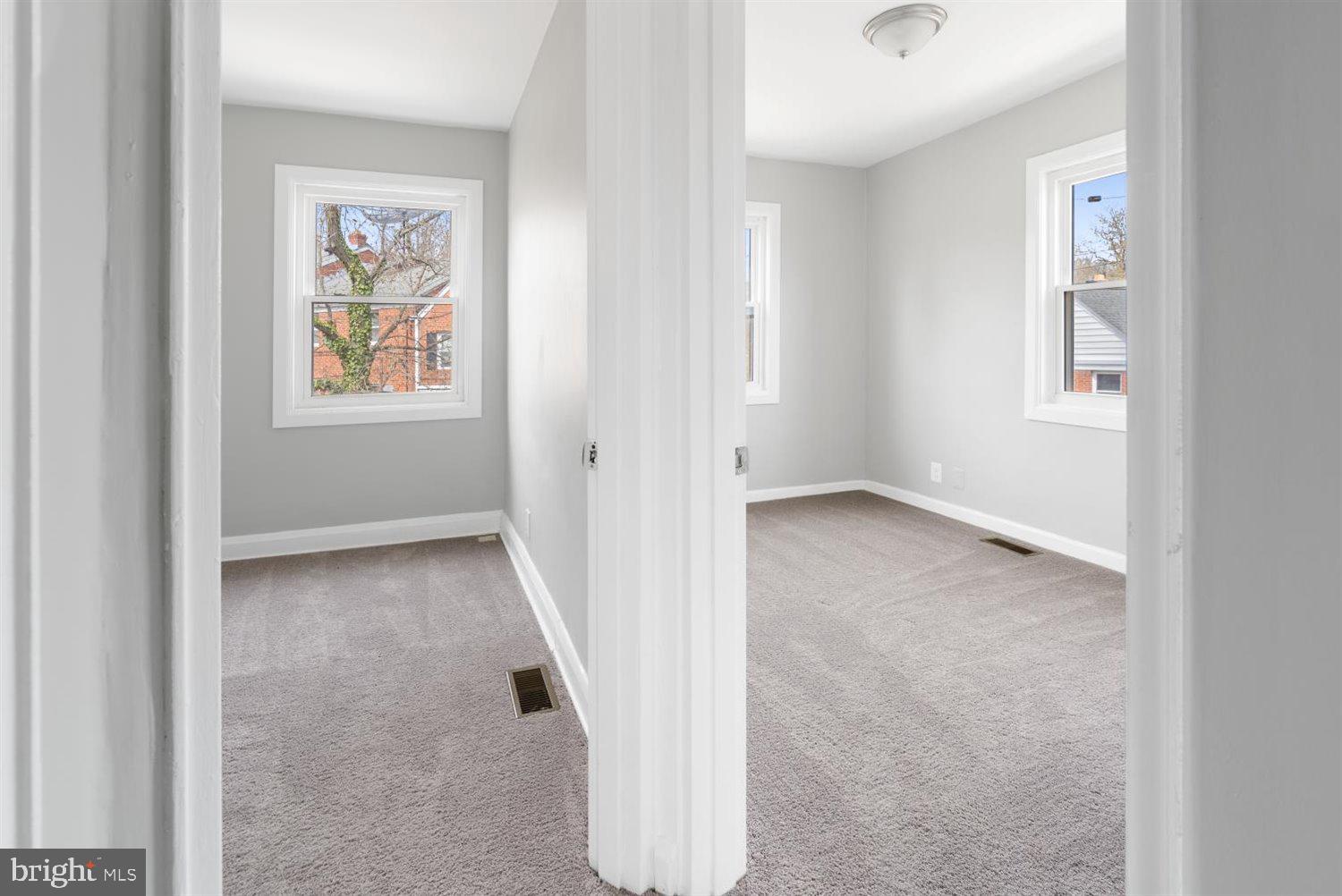 3800 Rokeby Road Baltimore, MD 21229 - Photo 15 of 35