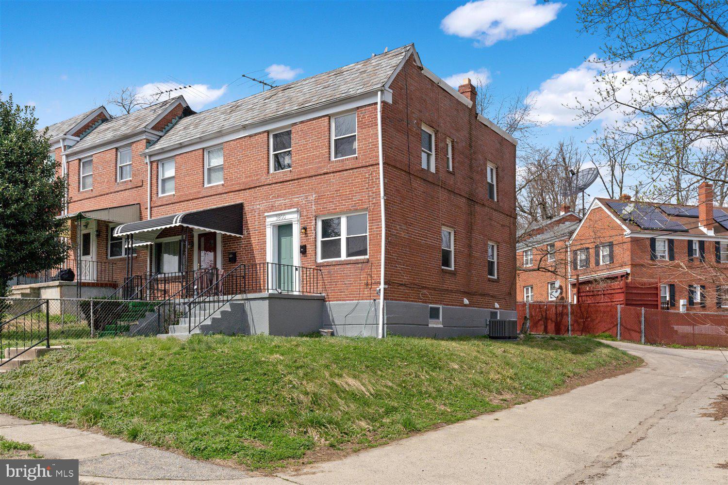 3800 Rokeby Road Baltimore, MD 21229 - Photo 32 of 35