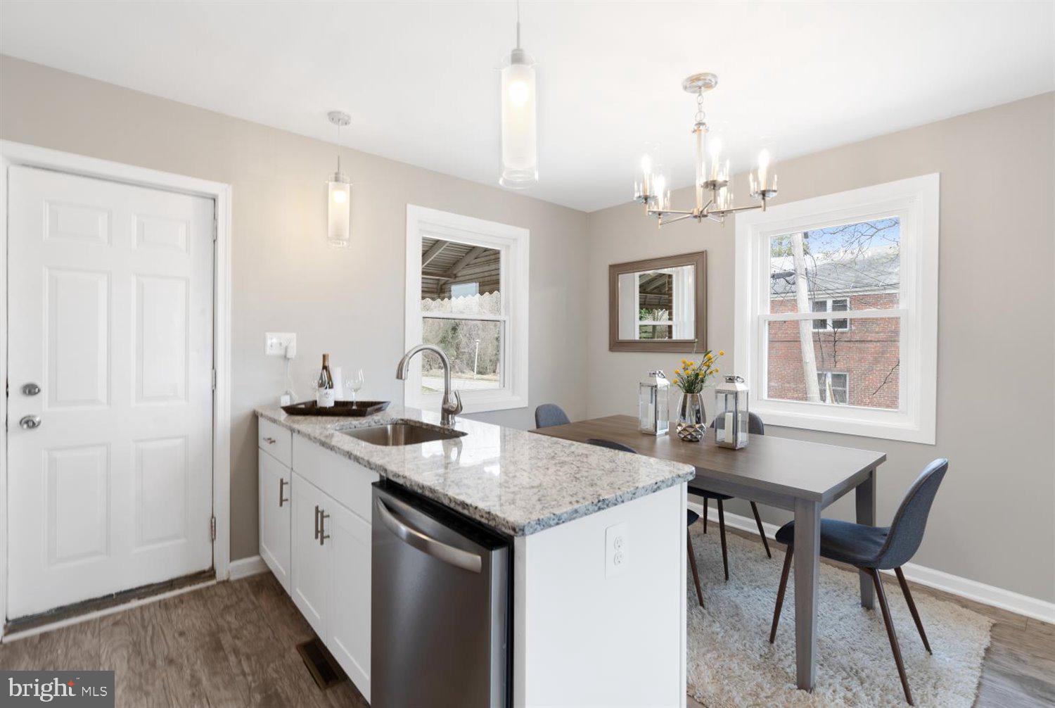 3800 Rokeby Road Baltimore, MD 21229 - Photo 6 of 35
