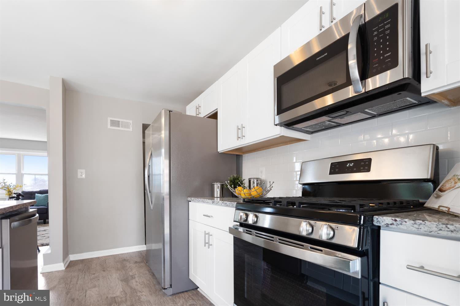 3800 Rokeby Road Baltimore, MD 21229 - Photo 7 of 35