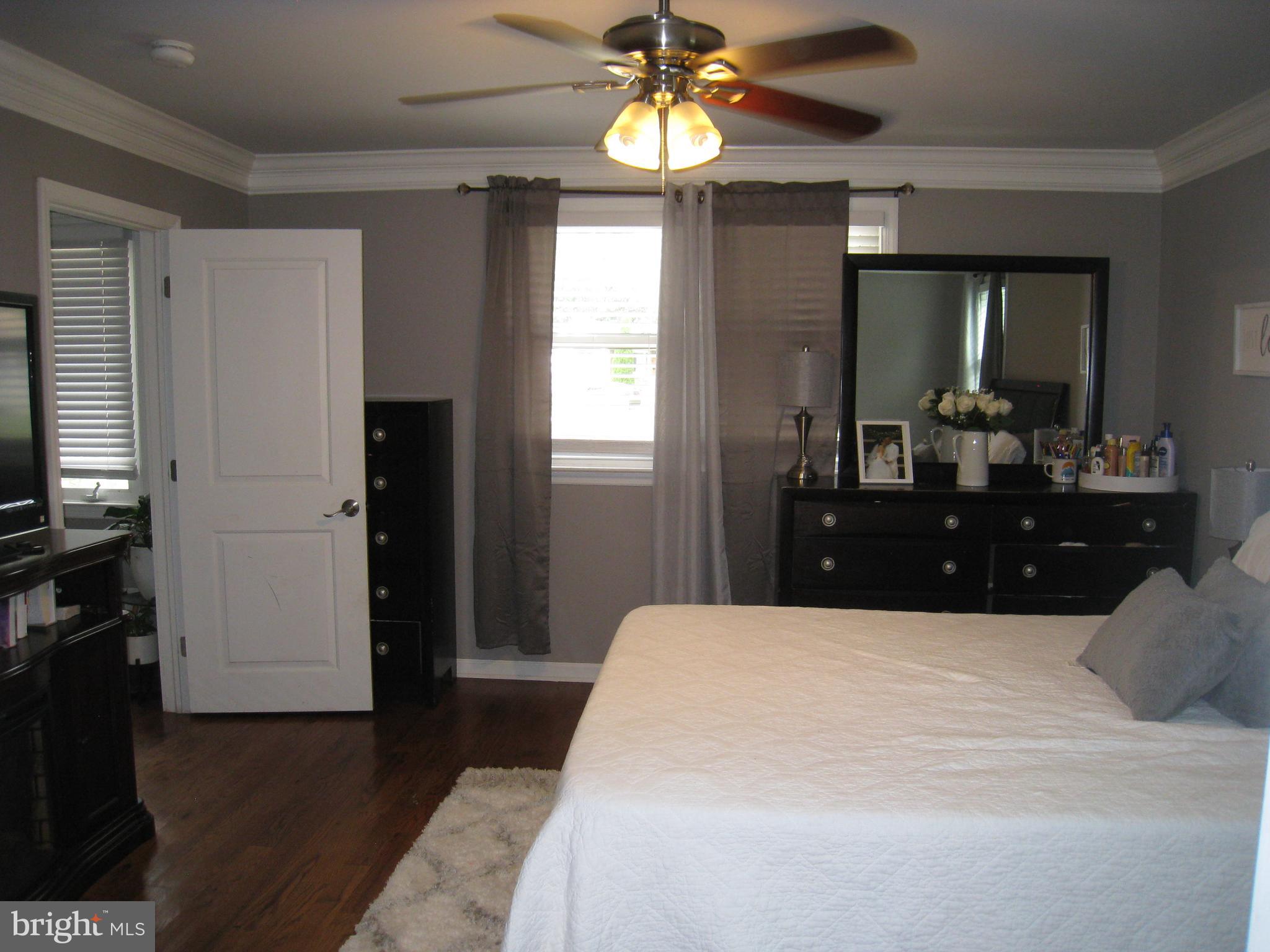1011 Crest Road Pine Hill, NJ 08009 - Photo 18 of 44 Gallery Image 18