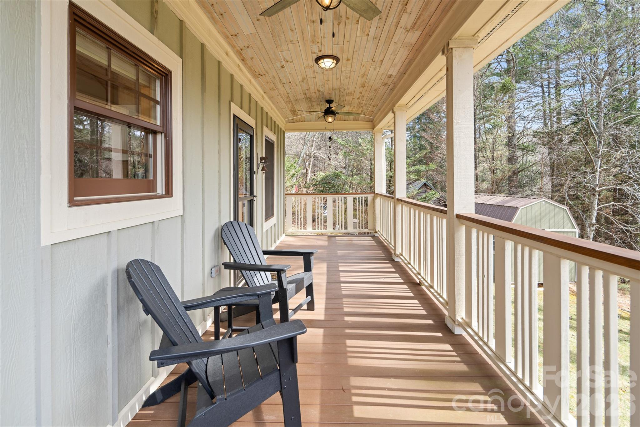 1333 Park Vista Road West Jefferson, NC 28694 - Photo 28 of 39 a view of a chairs and table in a balcony