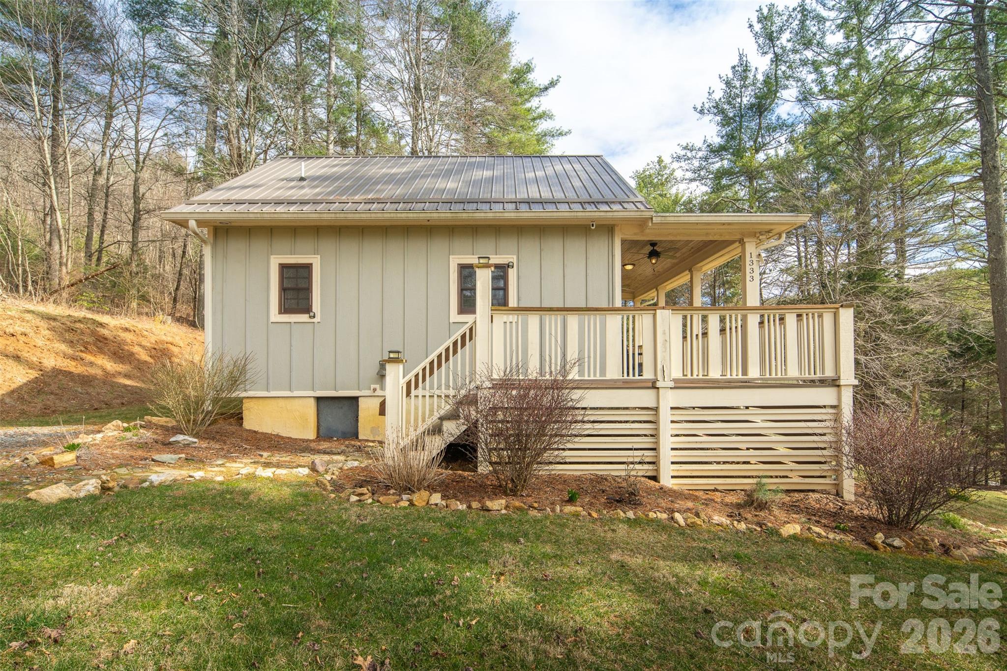 1333 Park Vista Road West Jefferson, NC 28694 - Photo 3 of 39 a view of a house with a yard