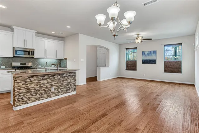 $450,000 | 631 Alexandra Avenue, Richardson, TX 75081