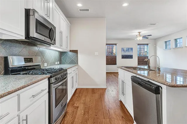 $450,000 | 631 Alexandra Avenue, Richardson, TX 75081