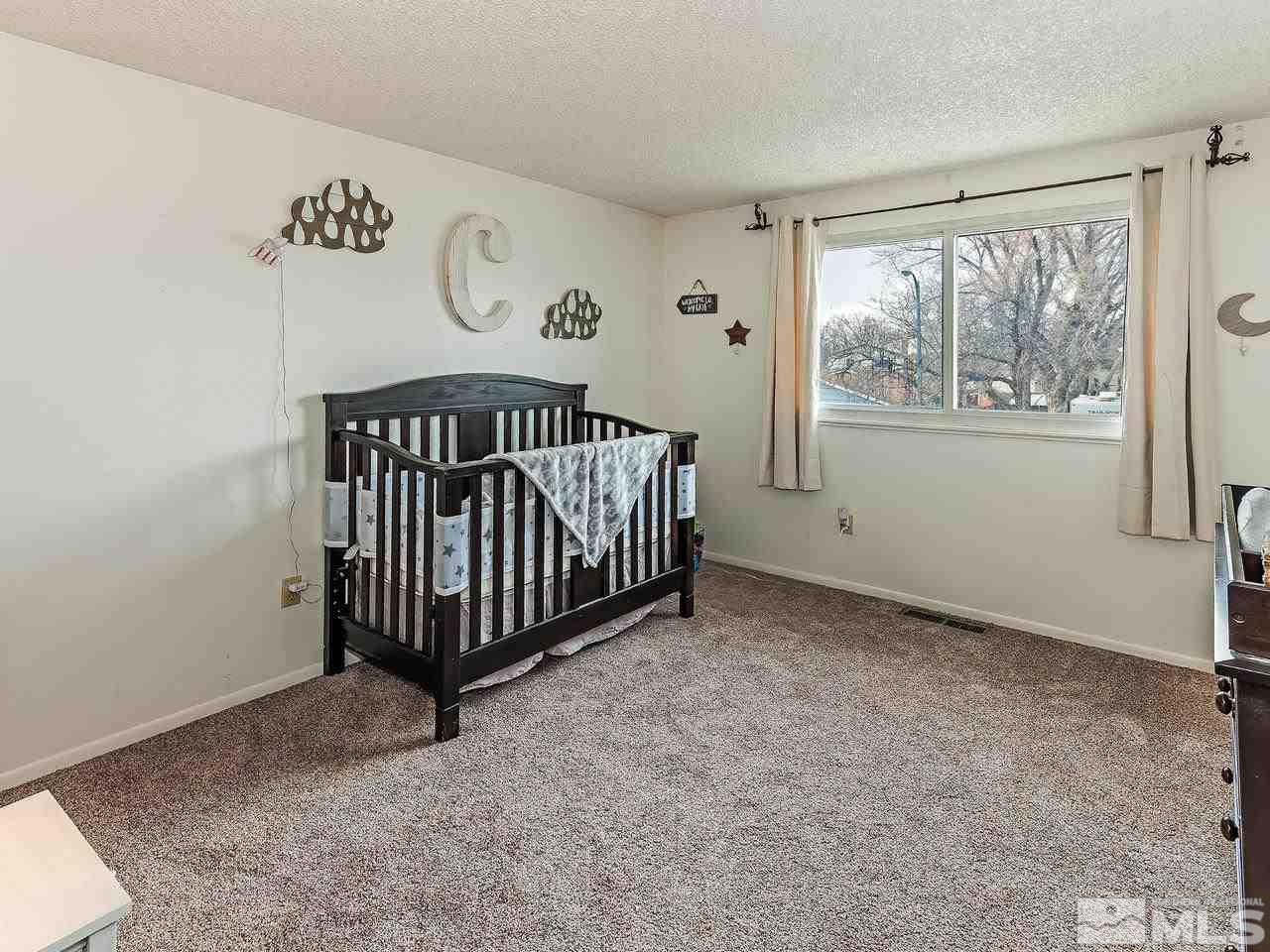 960 Cambridge Way Reno, NV 89511 - Photo 12 of 18 Photo 12