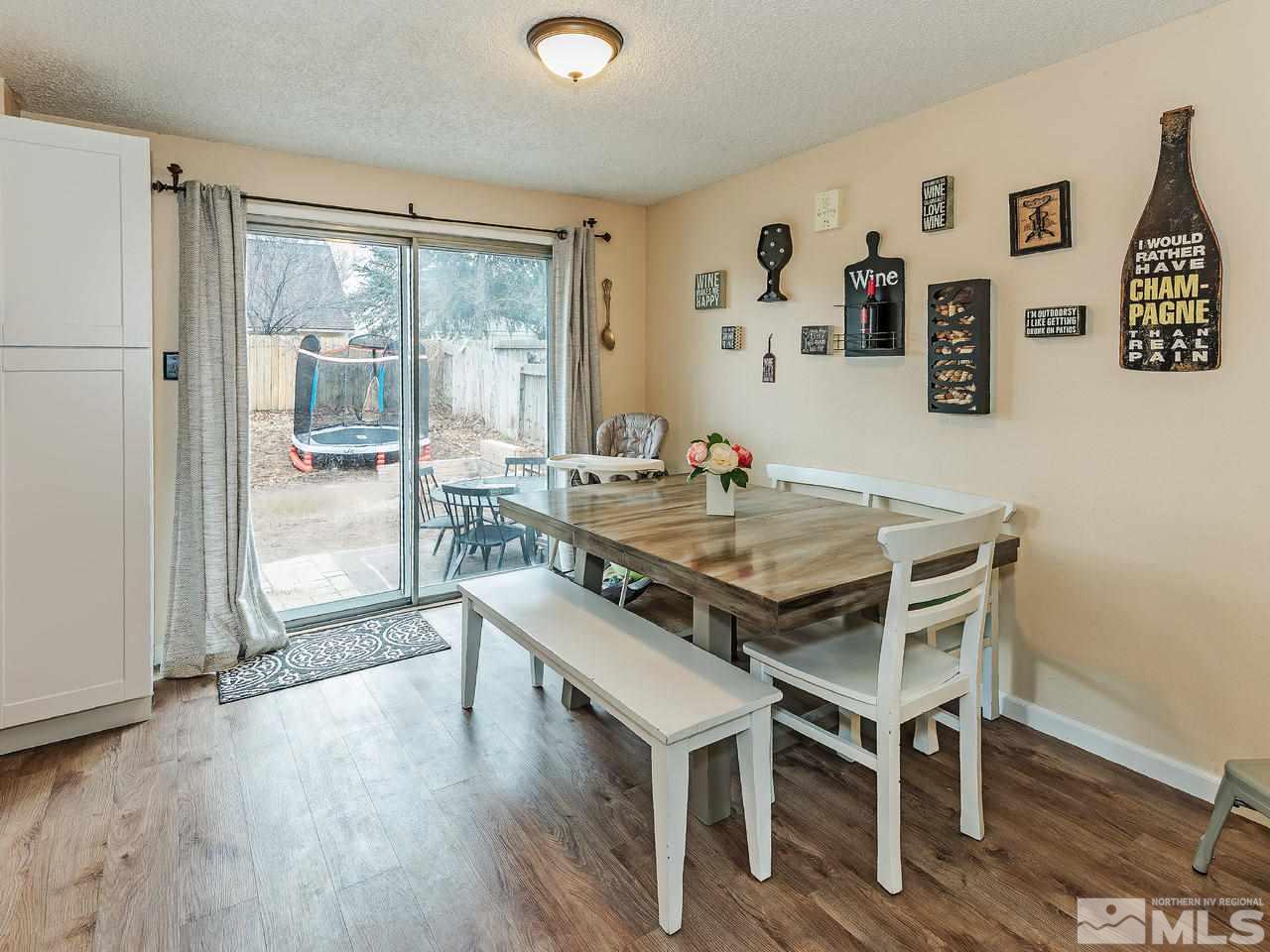 960 Cambridge Way Reno, NV 89511 - Photo 4 of 18 Photo 4