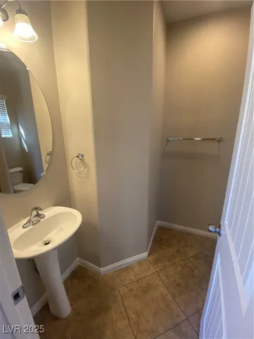 $2,295 | 9492 Jumping Frog Court, Las Vegas, NV 89147