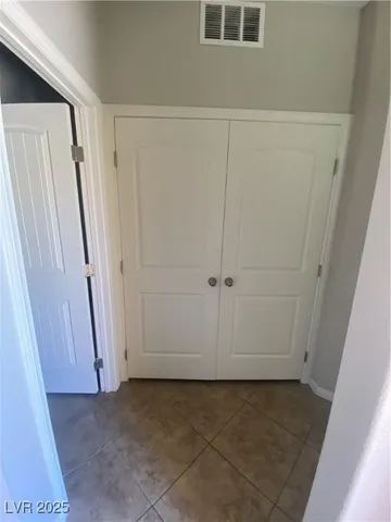 $2,295 | 9492 Jumping Frog Court, Las Vegas, NV 89147