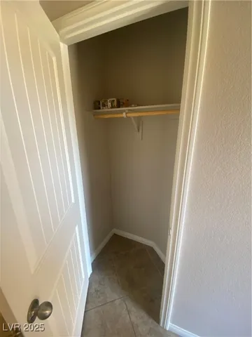 $2,295 | 9492 Jumping Frog Court, Las Vegas, NV 89147