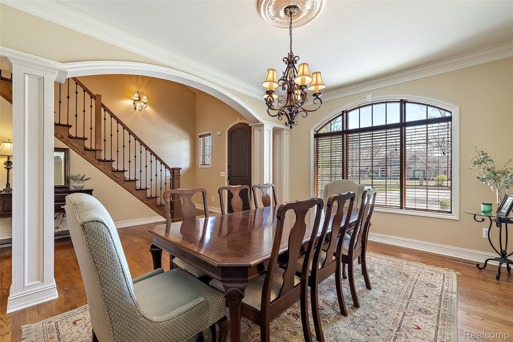 523 Trinway Road Troy, MI 48085 - Photo 12 of 55 523 Trinway-44.jpg