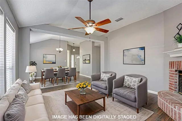 $275,000 | 4055 Tulip Tree Drive, Fort Worth, TX 76137