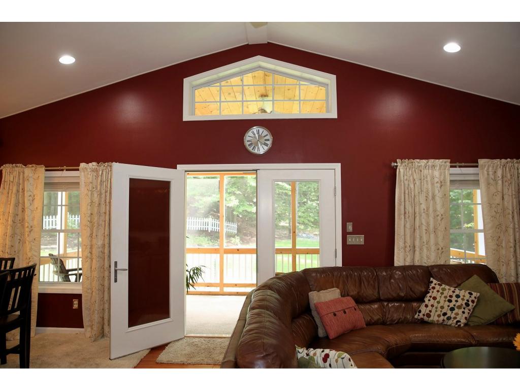 13 Oaklands Road Exeter, NH 03833 - Photo 13 of 36