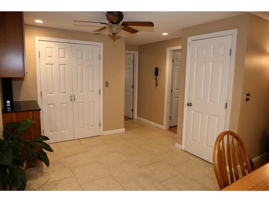 13 Oaklands Road Exeter, NH 03833 - Photo 20 of 36