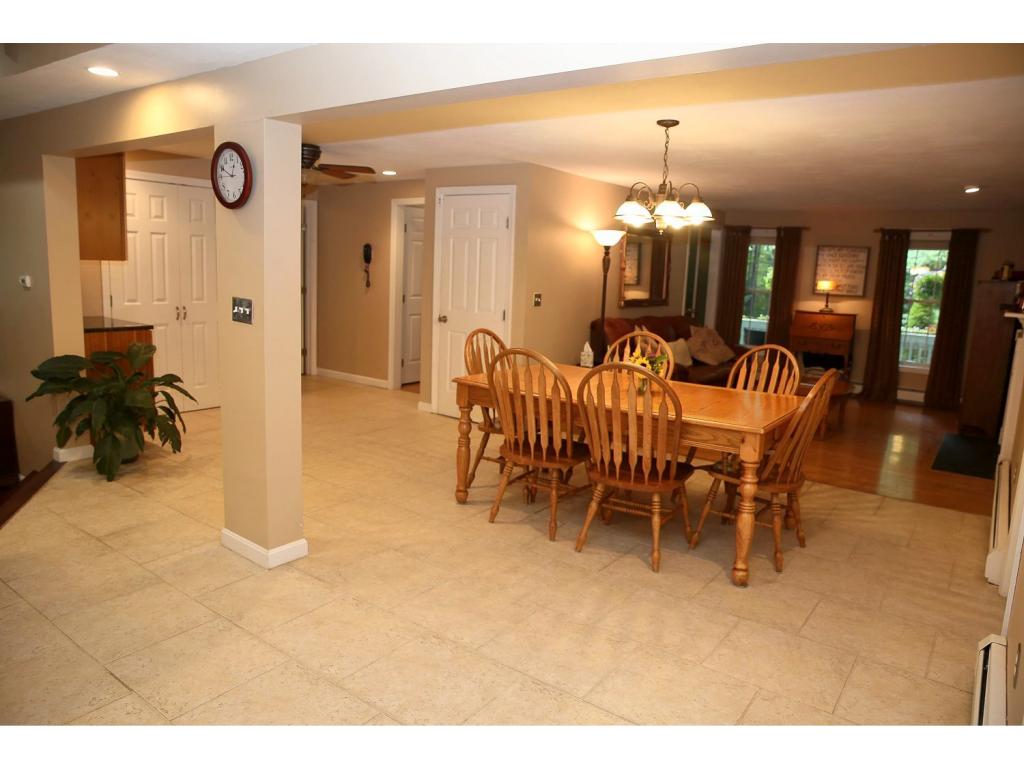 13 Oaklands Road Exeter, NH 03833 - Photo 7 of 36