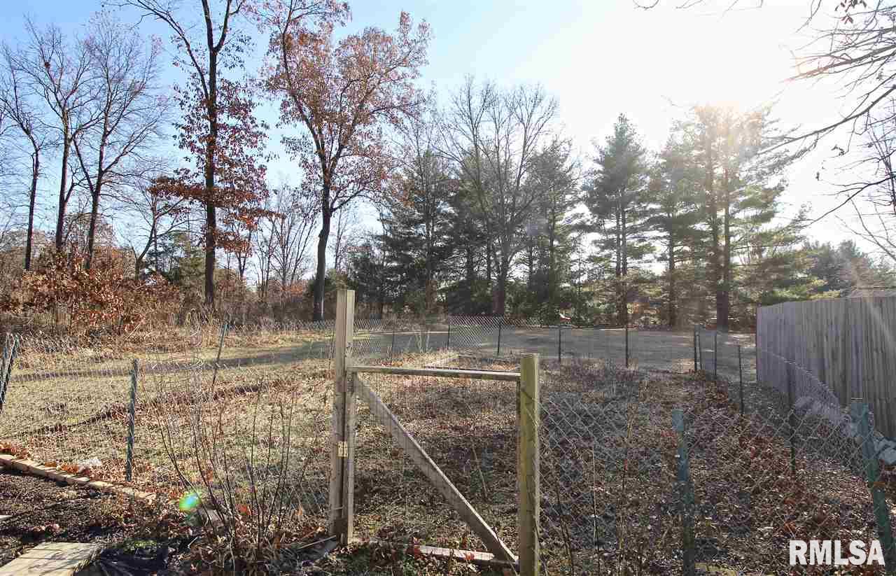 7995 Pin Oak Road Manito, IL 61546 - Photo 28 of 33 Gallery Image 28