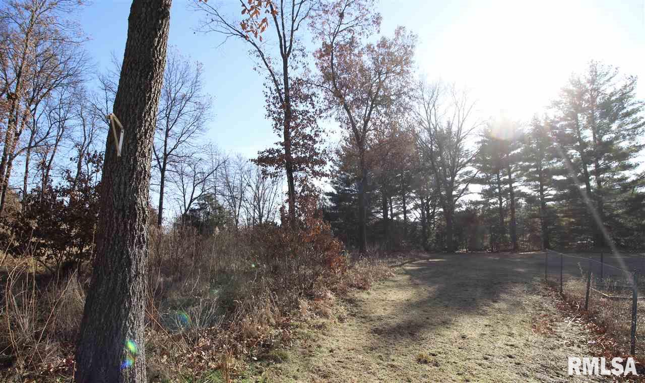 7995 Pin Oak Road Manito, IL 61546 - Photo 5 of 33 Gallery Image 5
