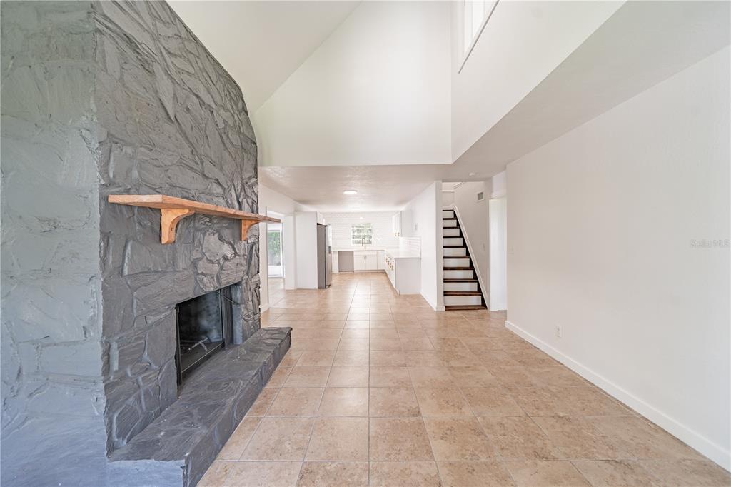470 Sunset Road Deltona, FL 32725 - Photo 6 of 41 Gallery Image 6