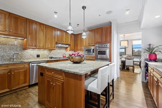 $899,000 | 1155 North Dearborn Street, Unit 1003, Chicago, IL 60610