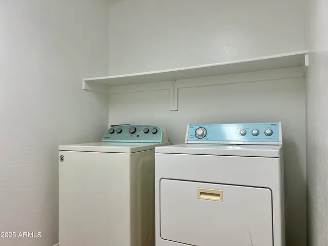 $2,495 | 6614 West Hess Street, Phoenix, AZ 85043