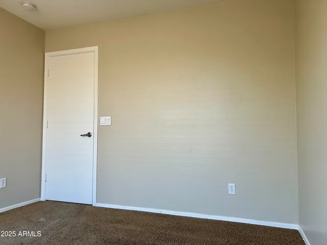 $2,495 | 6614 West Hess Street, Phoenix, AZ 85043