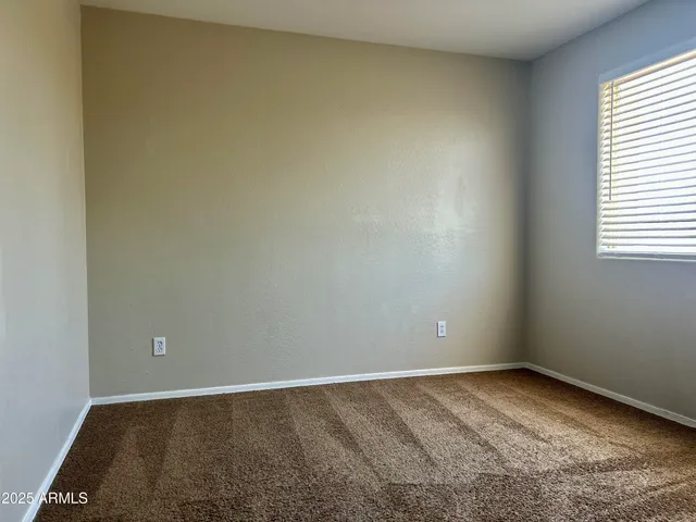 $2,495 | 6614 West Hess Street, Phoenix, AZ 85043
