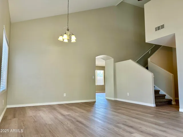 $2,495 | 6614 West Hess Street, Phoenix, AZ 85043