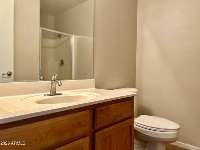 $2,495 | 6614 West Hess Street, Phoenix, AZ 85043