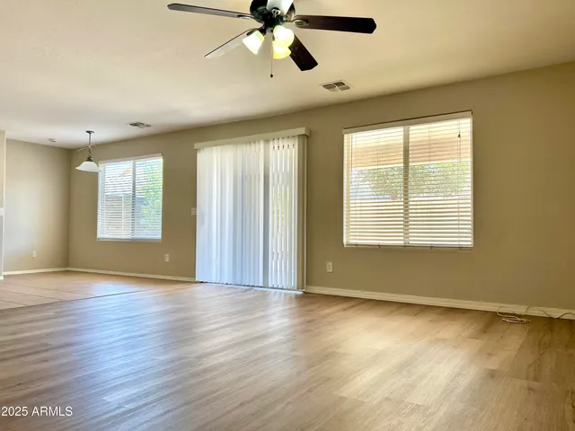 $2,495 | 6614 West Hess Street, Phoenix, AZ 85043