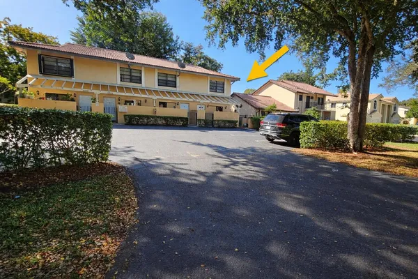 $2,200 | 11596 Northwest 45th Street, Unit 4, Coral Springs, FL 33065