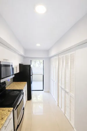 $2,200 | 11596 Northwest 45th Street, Unit 4, Coral Springs, FL 33065