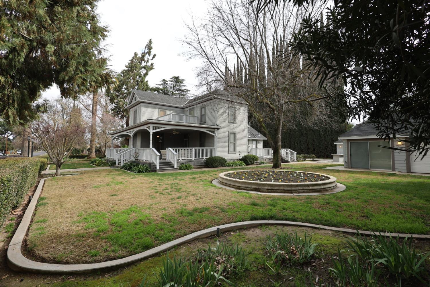 6375 Murphy Avenue Laton, CA 93242 - Photo 30 of 68 a front view of a house with a yard