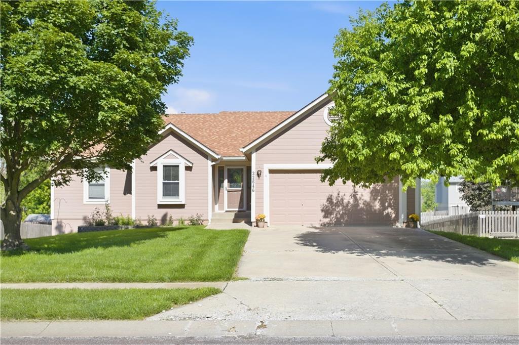22646 Washington Avenue Spring Hill, KS 66083 - Photo 10 of 37