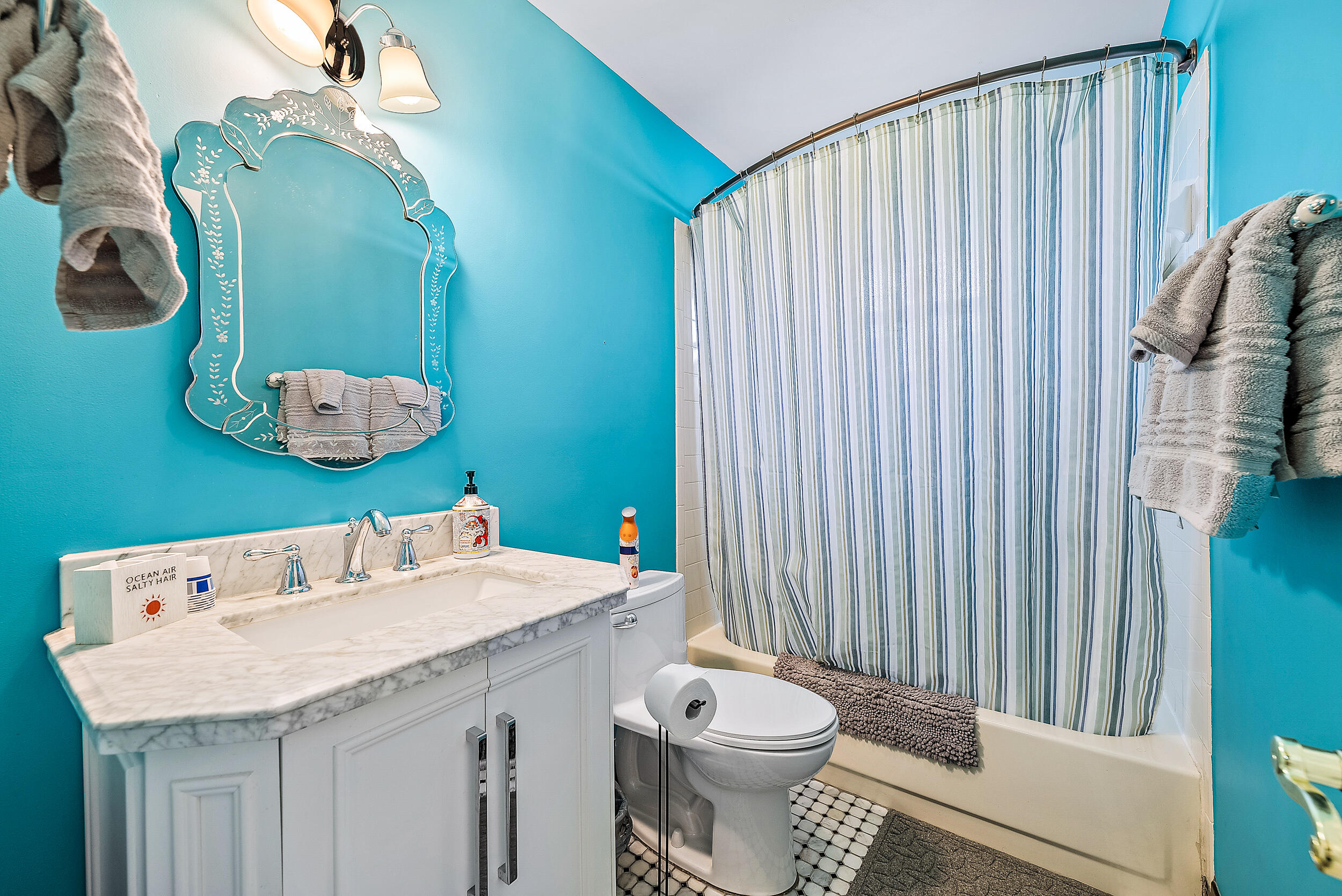 4755 Southeast Manatee Terrace Stuart, FL 34997 - Photo 13 of 24 Full Bath