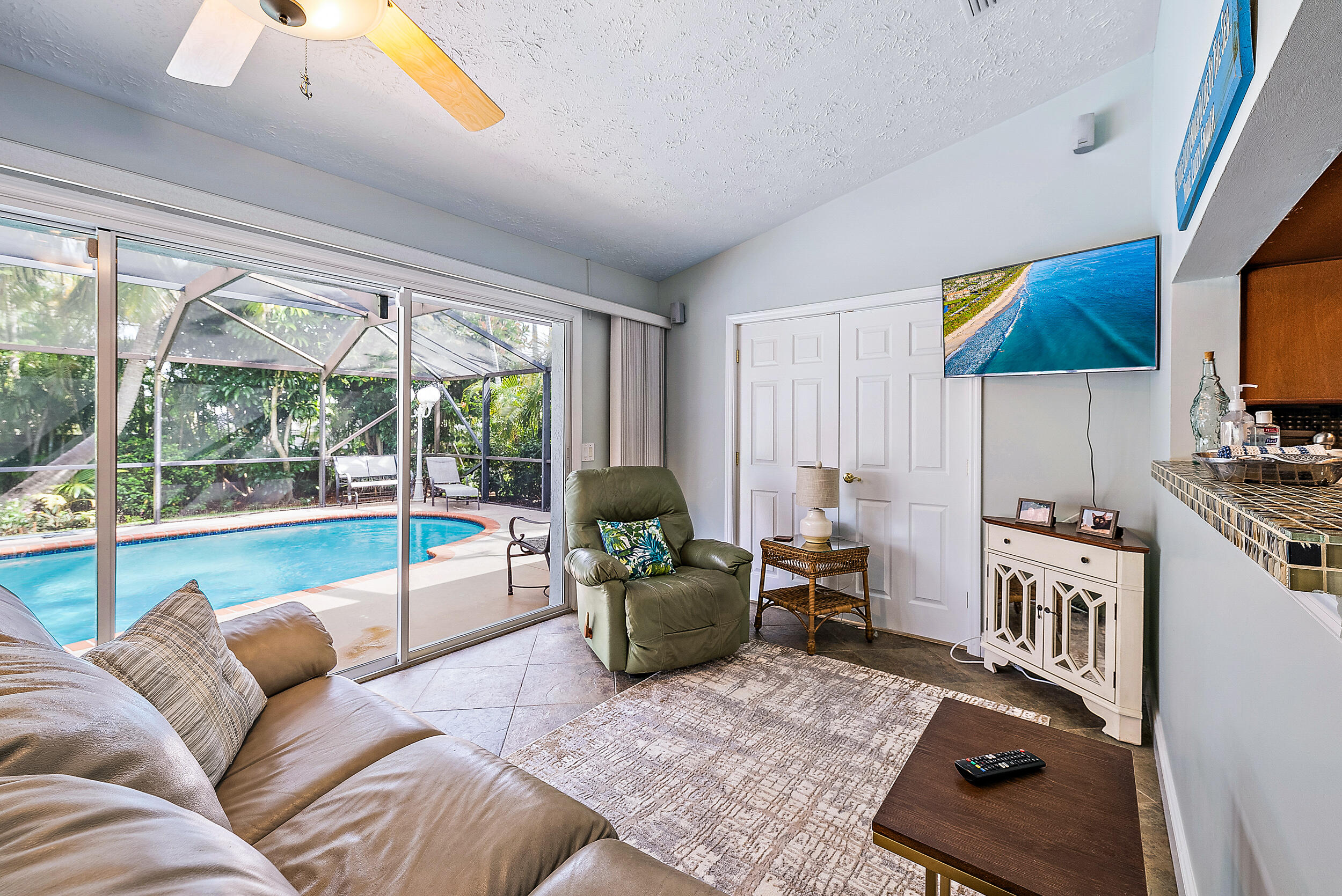 4755 Southeast Manatee Terrace Stuart, FL 34997 - Photo 15 of 24 Family