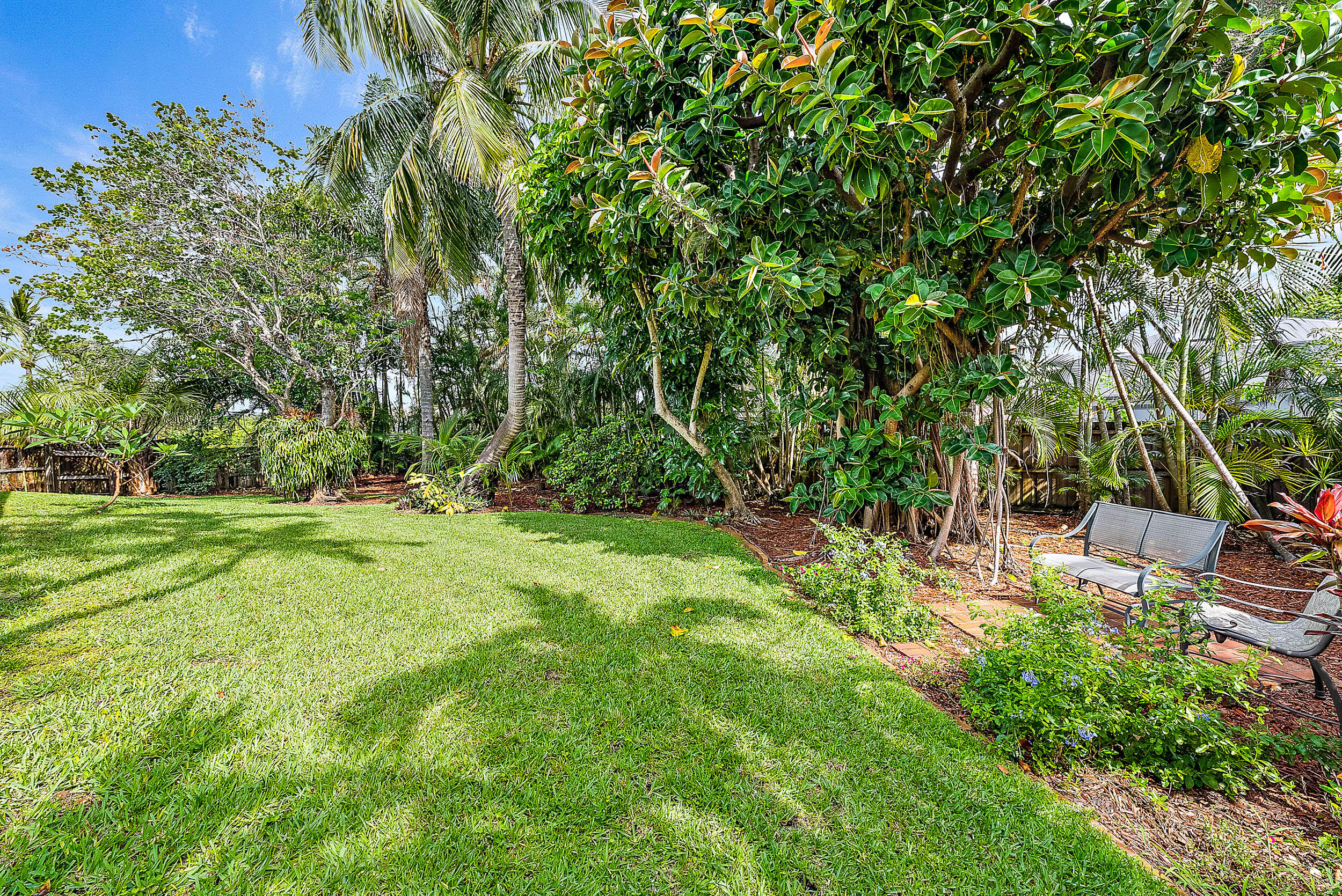 4755 Southeast Manatee Terrace Stuart, FL 34997 - Photo 2 of 24 Backyard